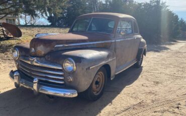 Ford-Coupe-1947