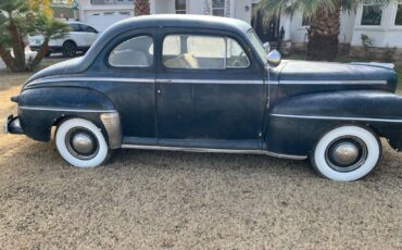 Ford-Coupe-1947-2