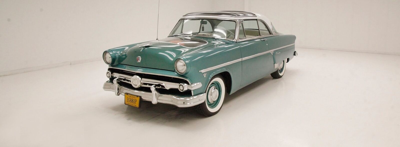 Ford Crestline  1954 à vendre