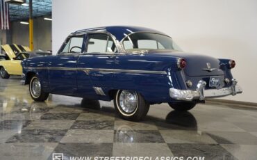 Ford-Crestline-Berline-1954-7