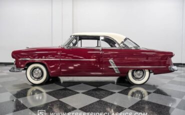 Ford-Crestline-Coupe-1952-2