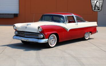 Ford-Crown-Victoria-Coupe-1955-2