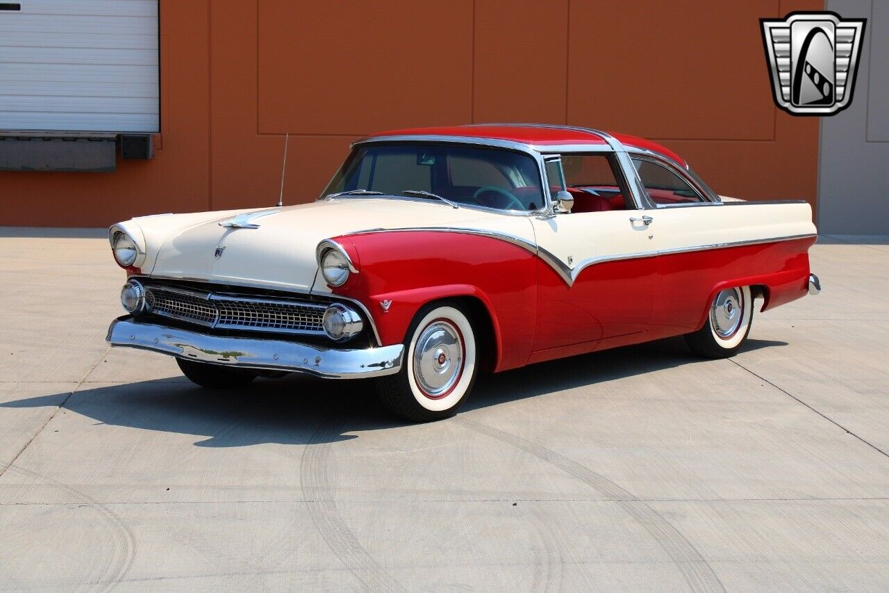 Ford-Crown-Victoria-Coupe-1955-2