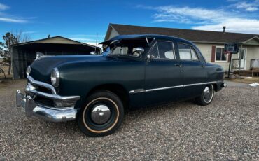 Ford-Custom-1950-22