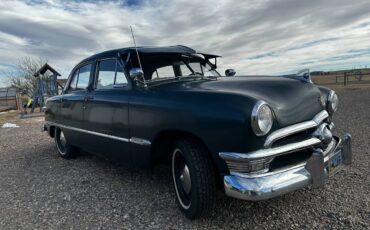 Ford-Custom-1950