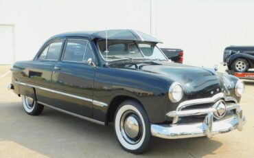 Ford-Custom-Coupe-1949-11