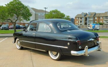 Ford-Custom-Coupe-1949-5