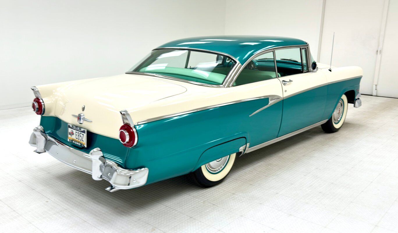 Ford-Customline-1956-4