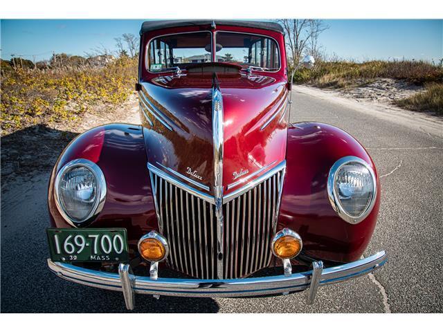 Ford-Deluxe-1939-26