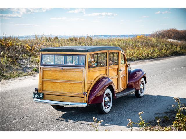 Ford-Deluxe-1939-7