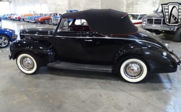 Ford-Deluxe-1940-7