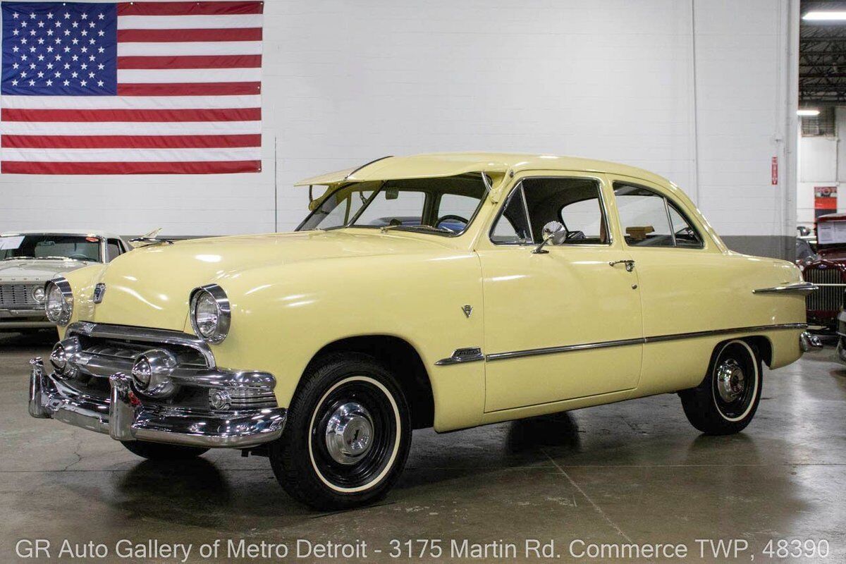 Ford Deluxe  1951 à vendre