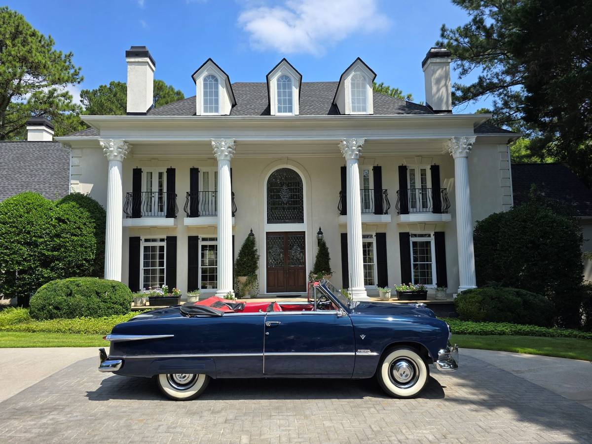 Ford-Deluxe-1951-4