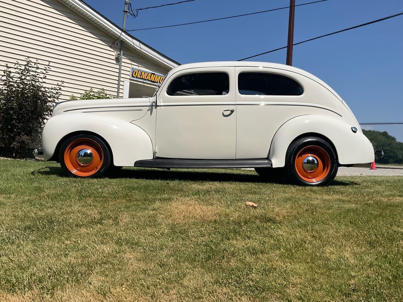 Ford-Deluxe-Berline-1939-5