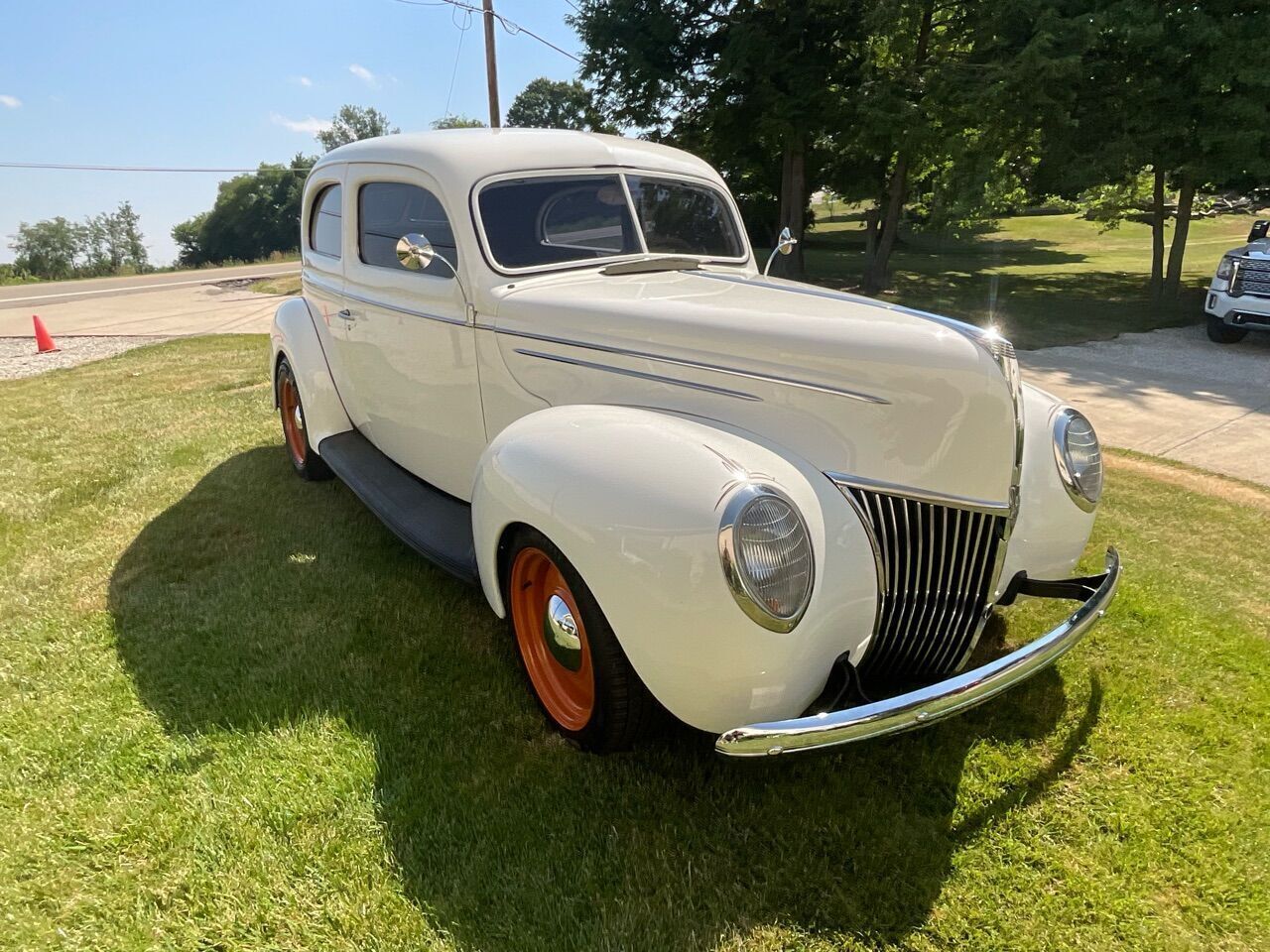 Ford-Deluxe-Berline-1939-6