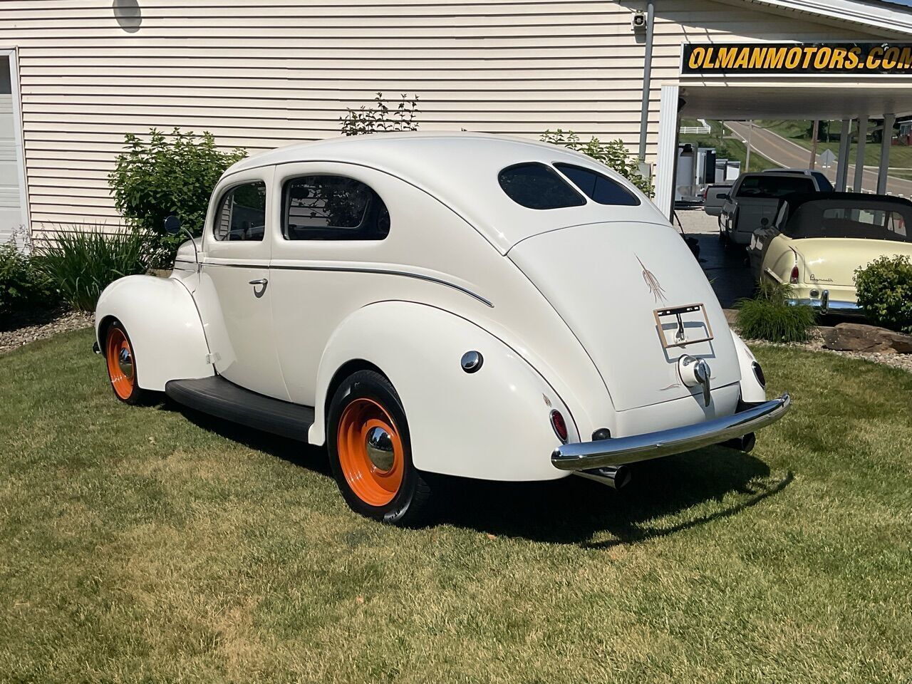 Ford-Deluxe-Berline-1939-8