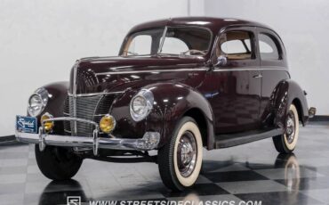 Ford-Deluxe-Berline-1940-5