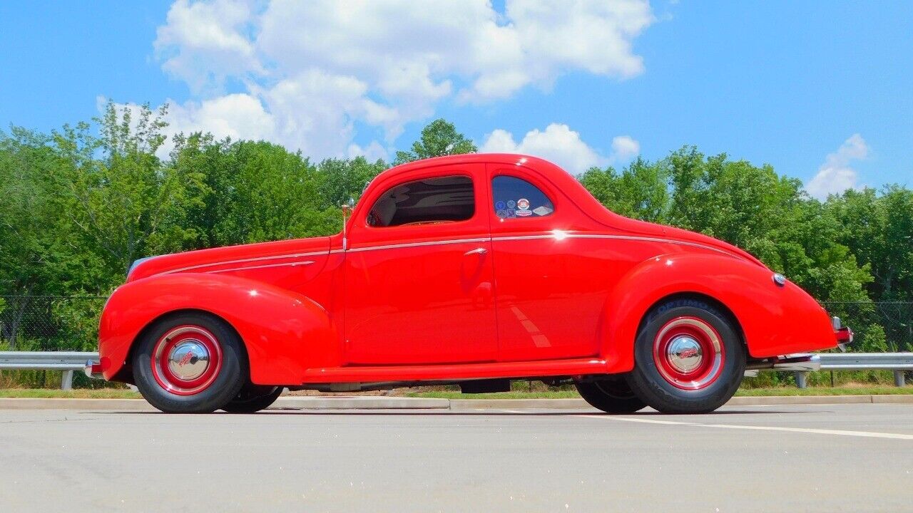 Ford-Deluxe-Coupe-1939-4