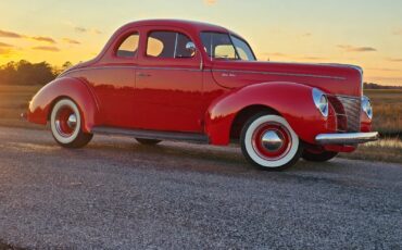 Ford-Deluxe-Coupe-1940-1