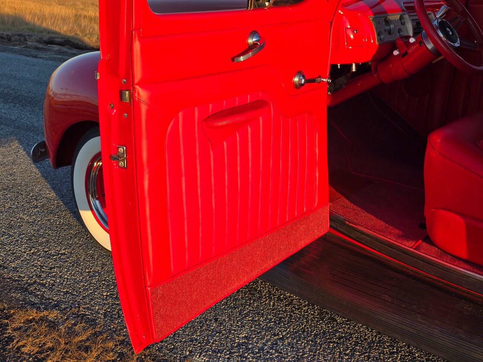 Ford-Deluxe-Coupe-1940-16