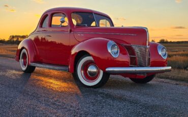 Ford-Deluxe-Coupe-1940