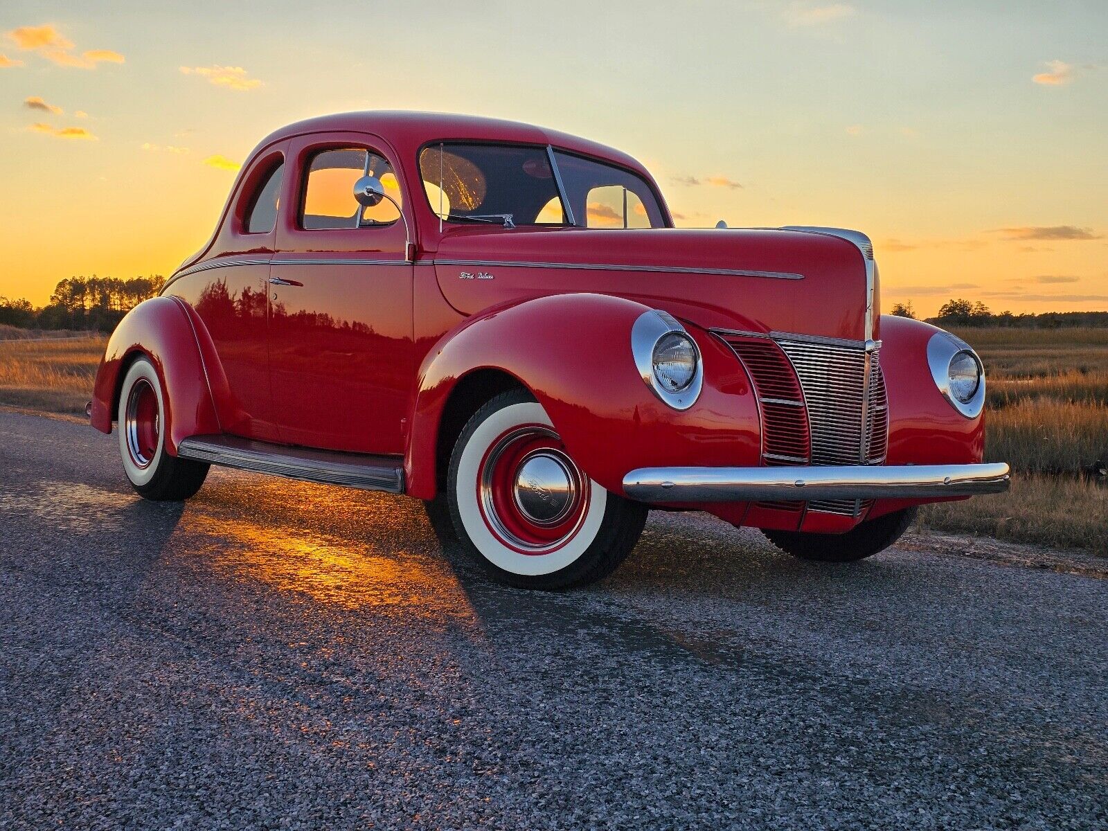 Ford-Deluxe-Coupe-1940