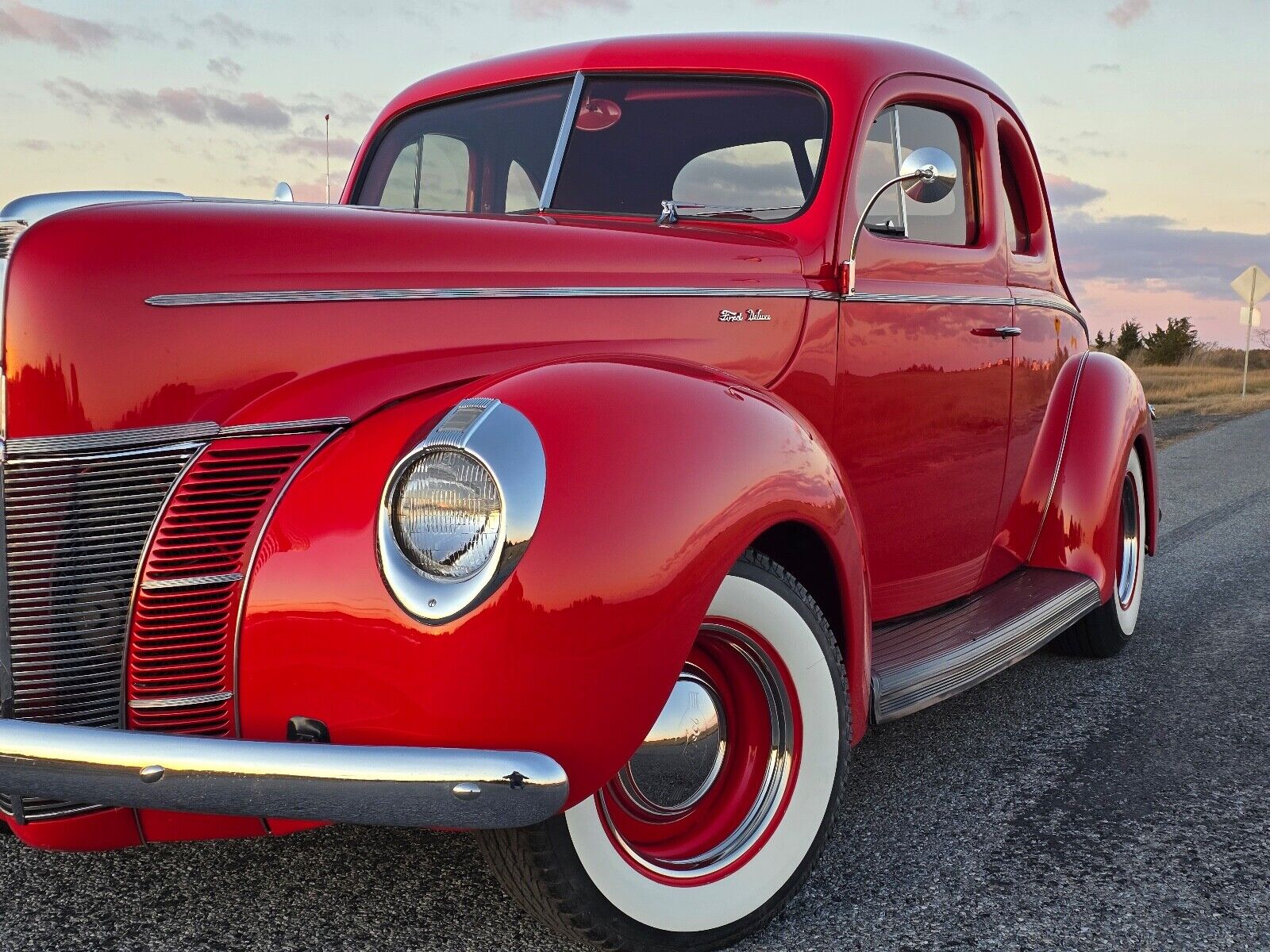 Ford-Deluxe-Coupe-1940-23