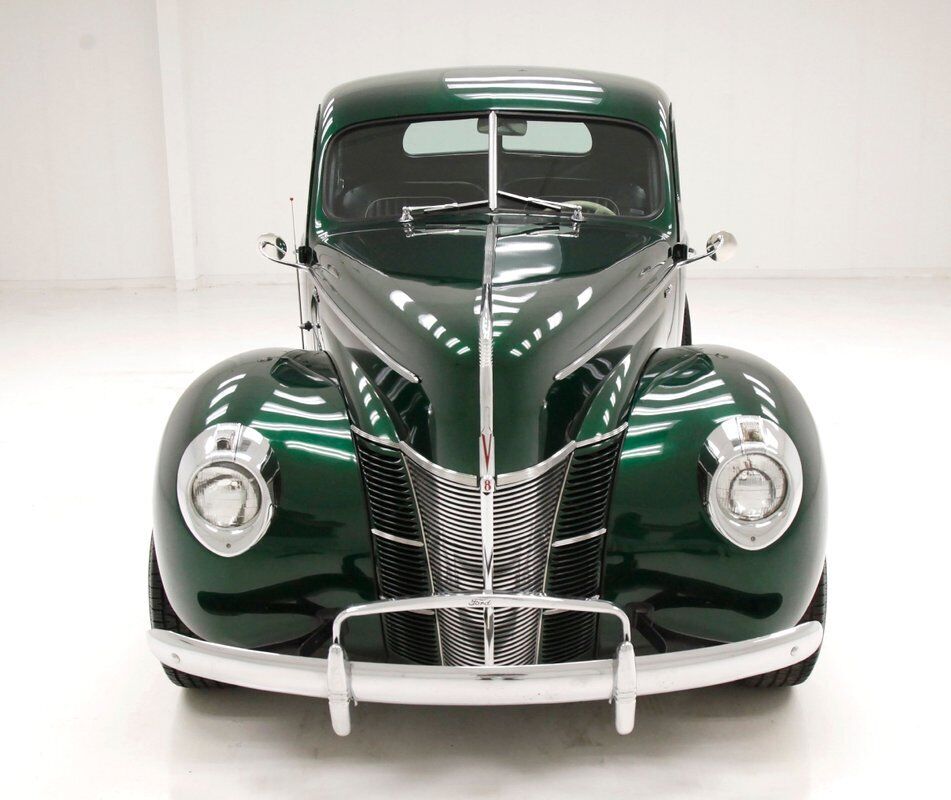 Ford-Deluxe-Coupe-1940-6