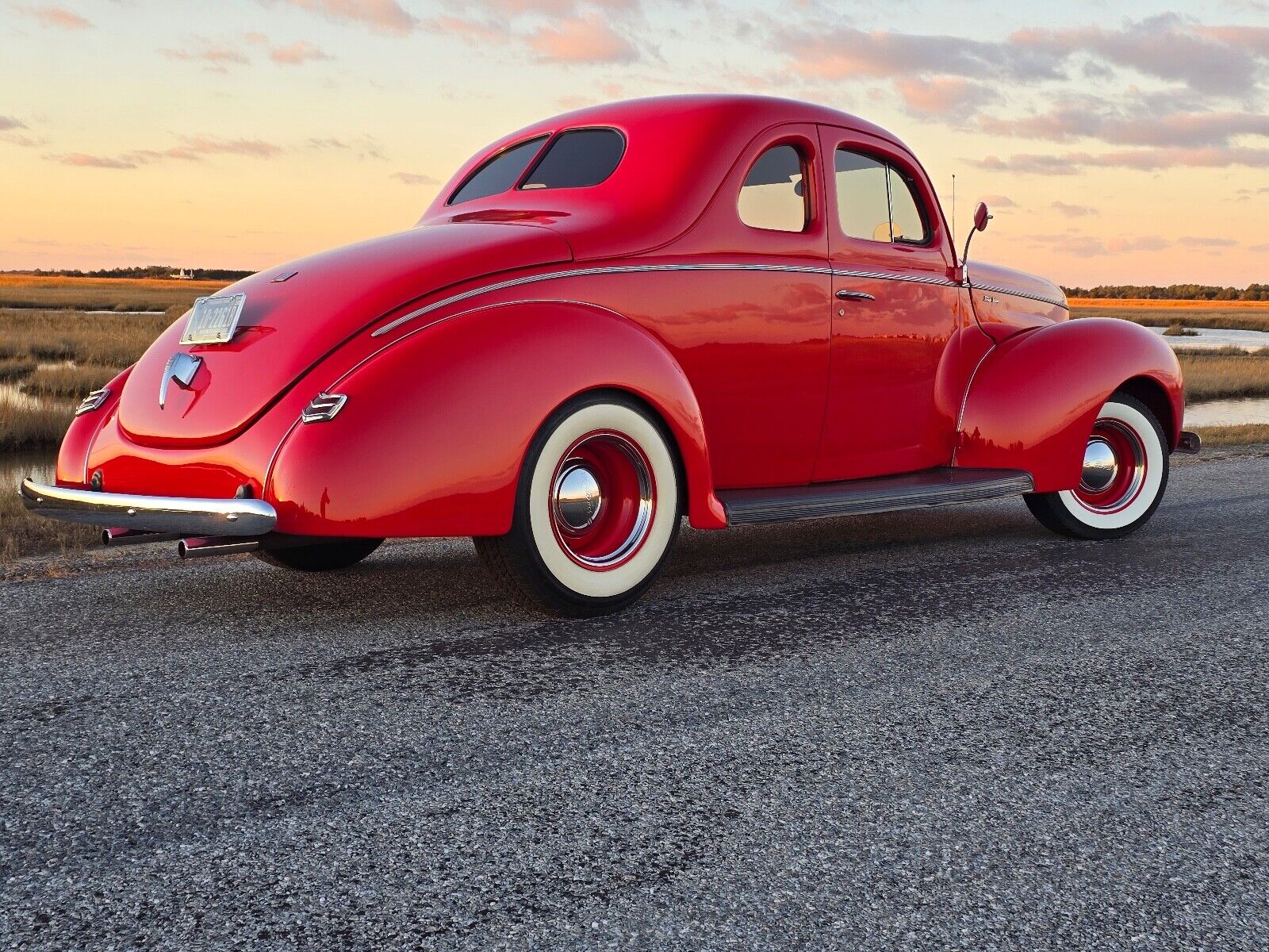 Ford-Deluxe-Coupe-1940-9