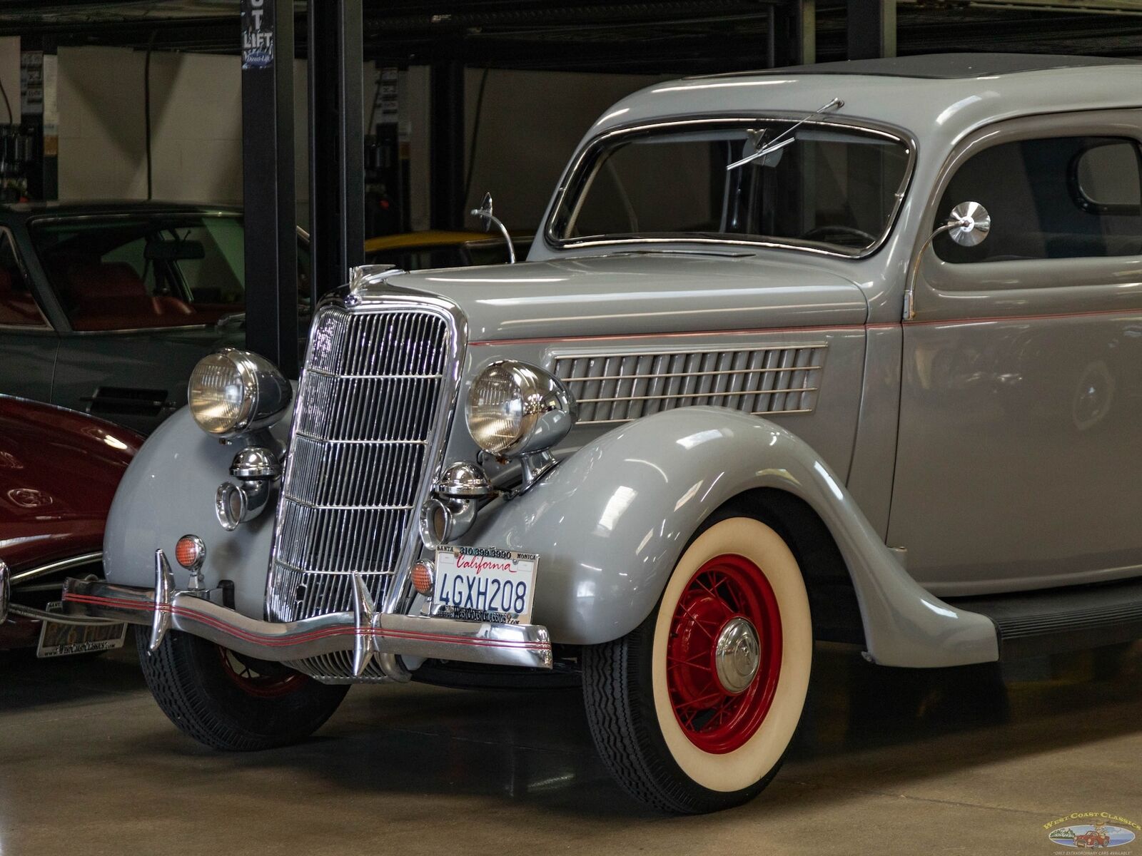 Ford-Deluxe-Tudor-1935-7