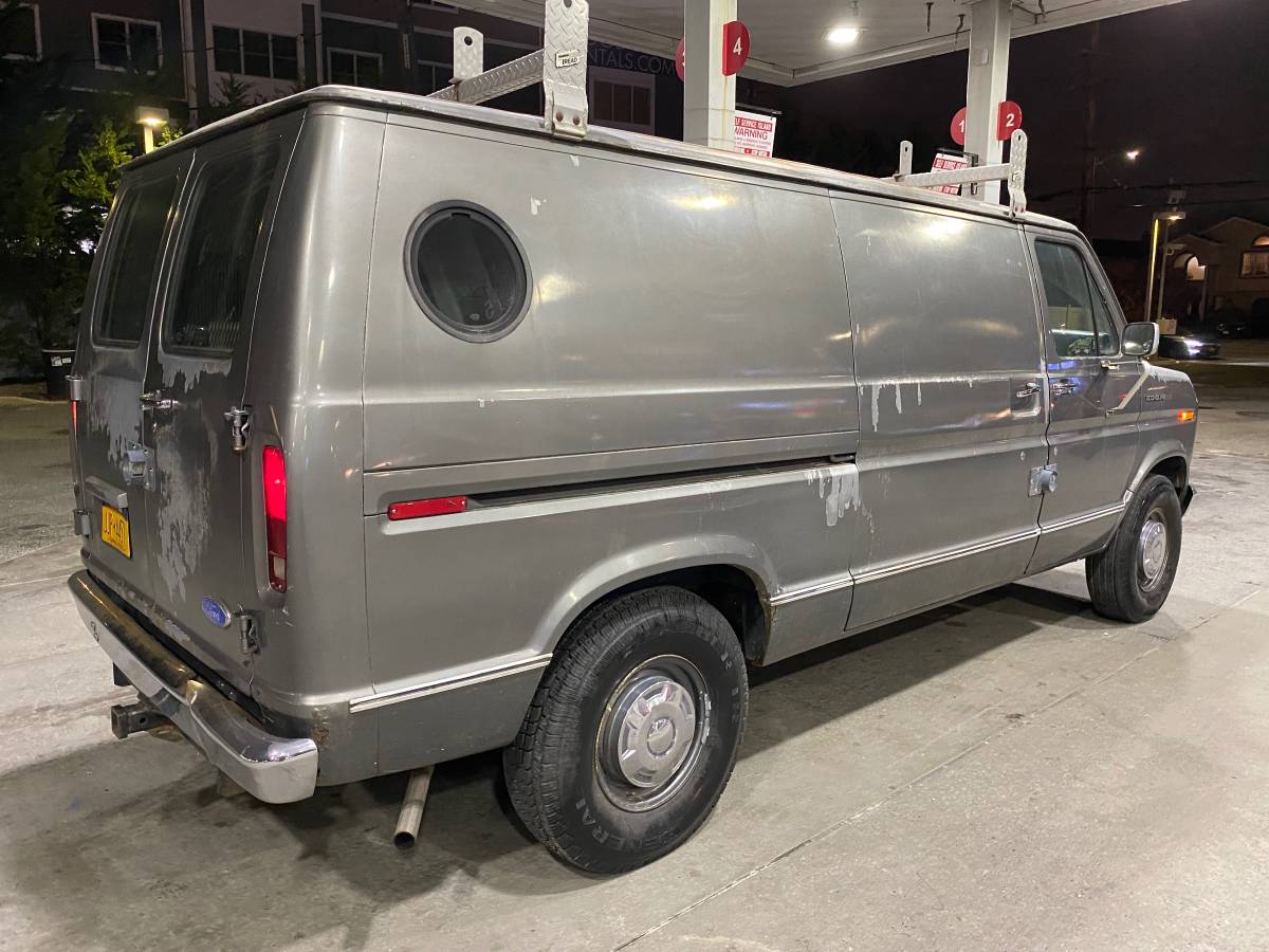 Ford-E250-econoline-1989-1