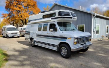 Ford-Econoline-1990