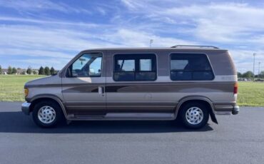 Ford-Econoline-cargo-van-1994