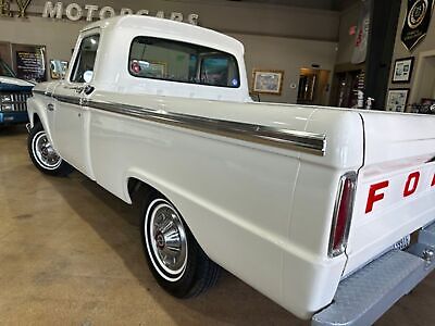 Ford-F-100-1966-5