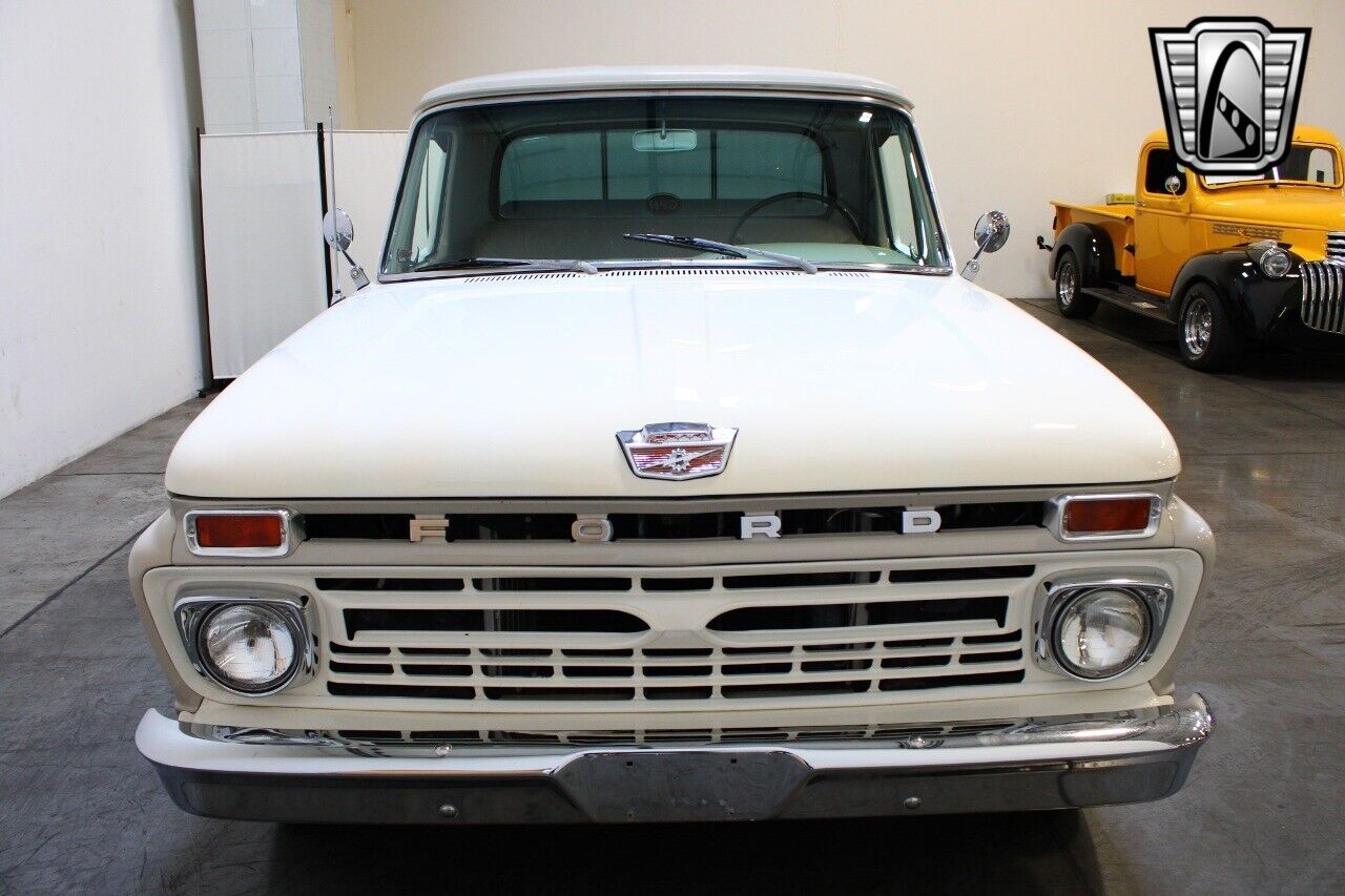 Ford-F-100-1966-7