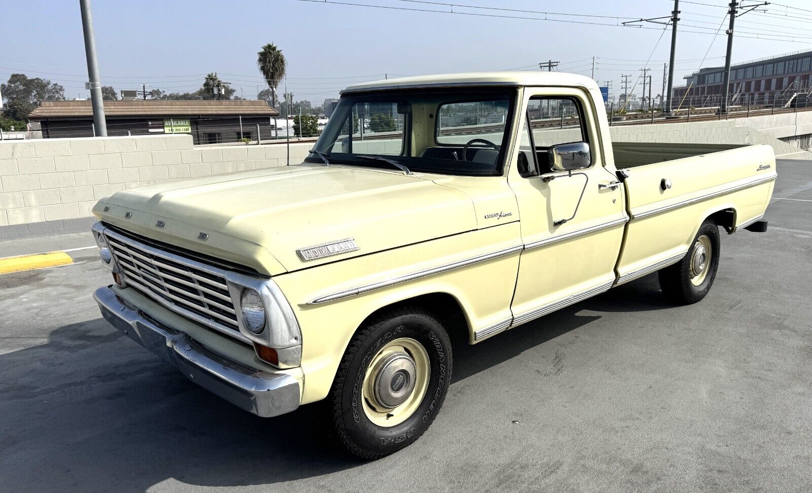 Ford-F-100-1967-4