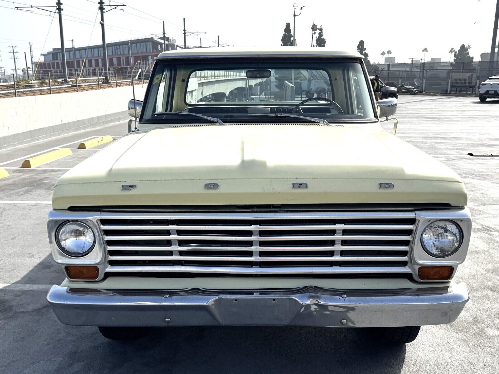 Ford-F-100-1967-6