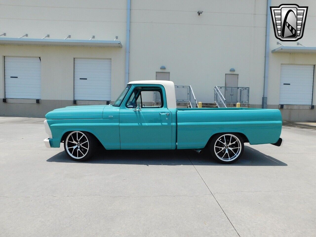 Ford-F-100-1968-5