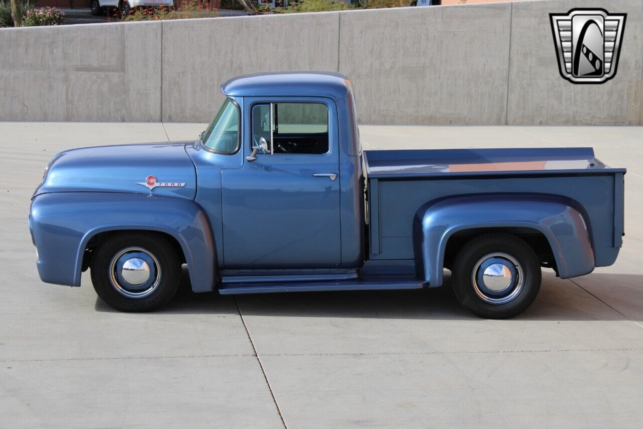 Ford-F-100-Pickup-1956-8