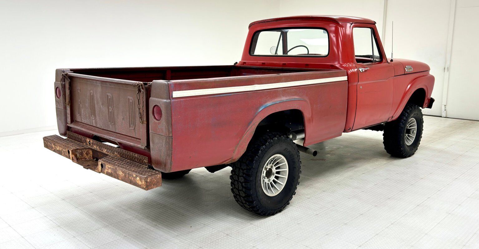 Ford-F-100-Pickup-1963-4