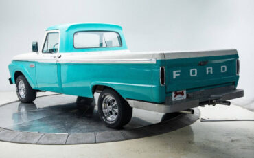 Ford-F-100-Pickup-1965-4