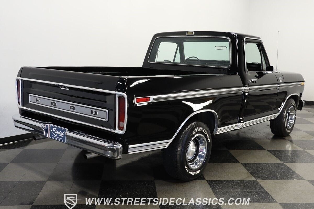 Ford-F-100-Pickup-1978-10