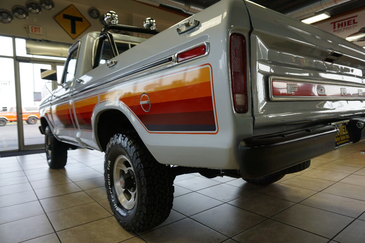 Ford-F-150-1976-17