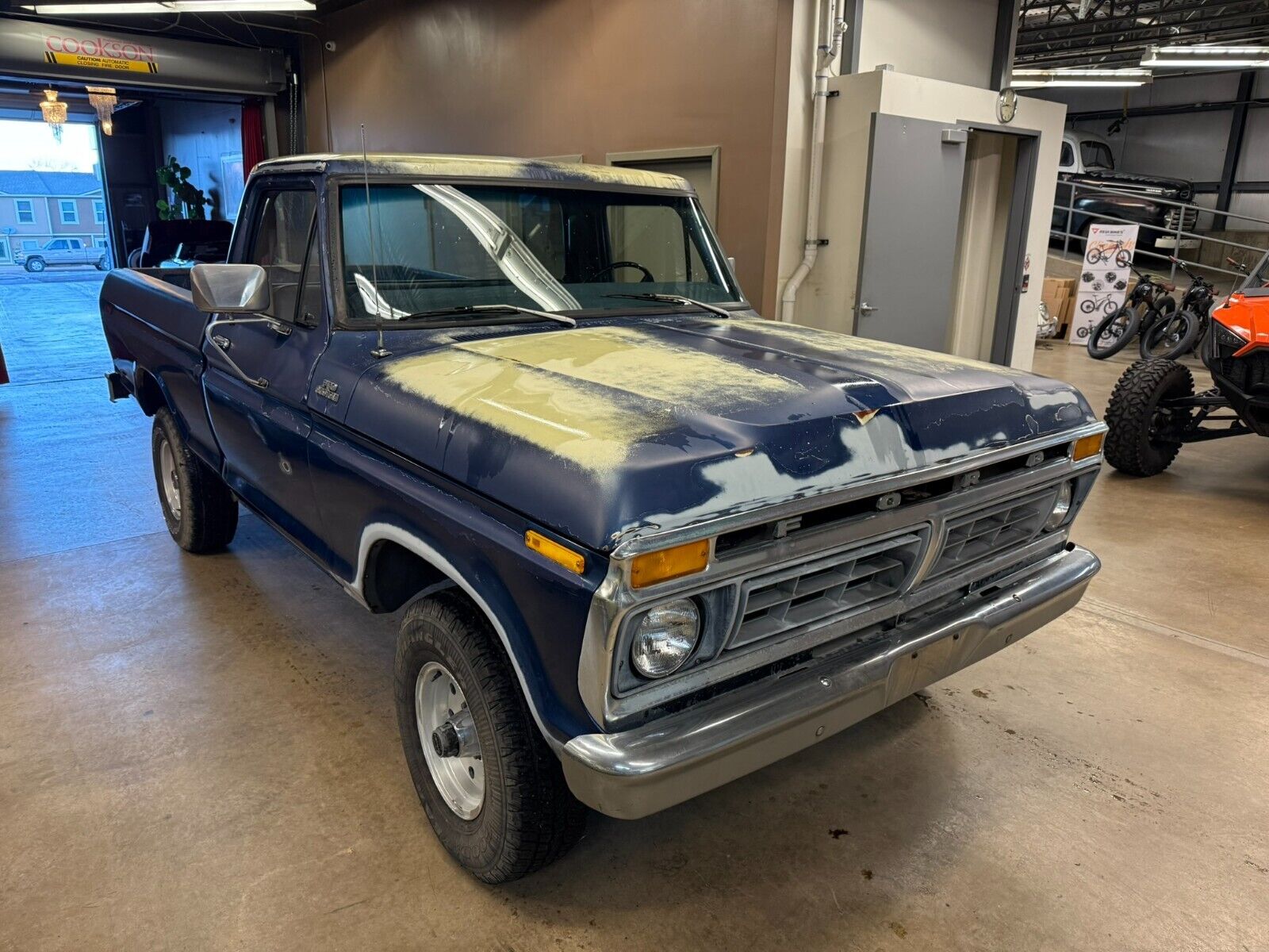 Ford-F-150-1977-1