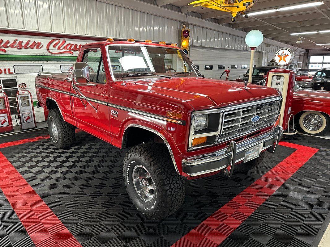 Ford F-150  1985 à vendre