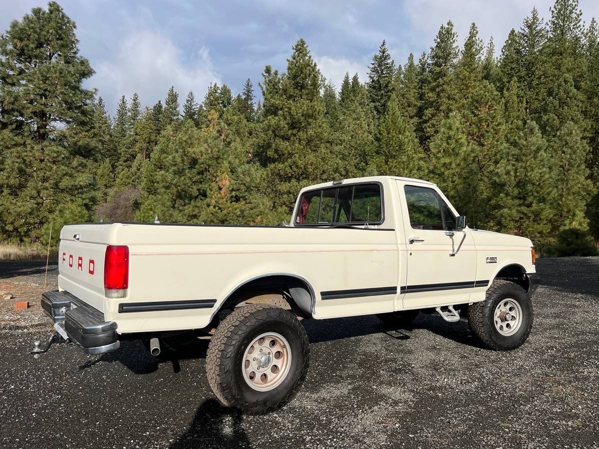 Ford-F-150-1990-3