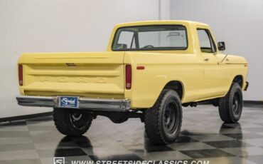 Ford-F-150-Pickup-1979-11