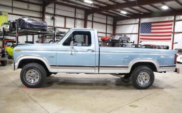 Ford-F-150-Pickup-1983-3