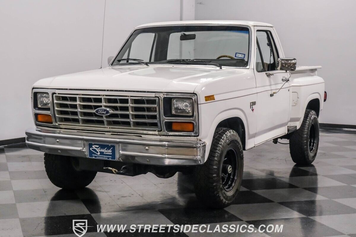 Ford-F-150-Pickup-1984-5