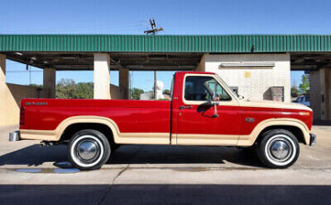 Ford-F-150-Pickup-1985-8